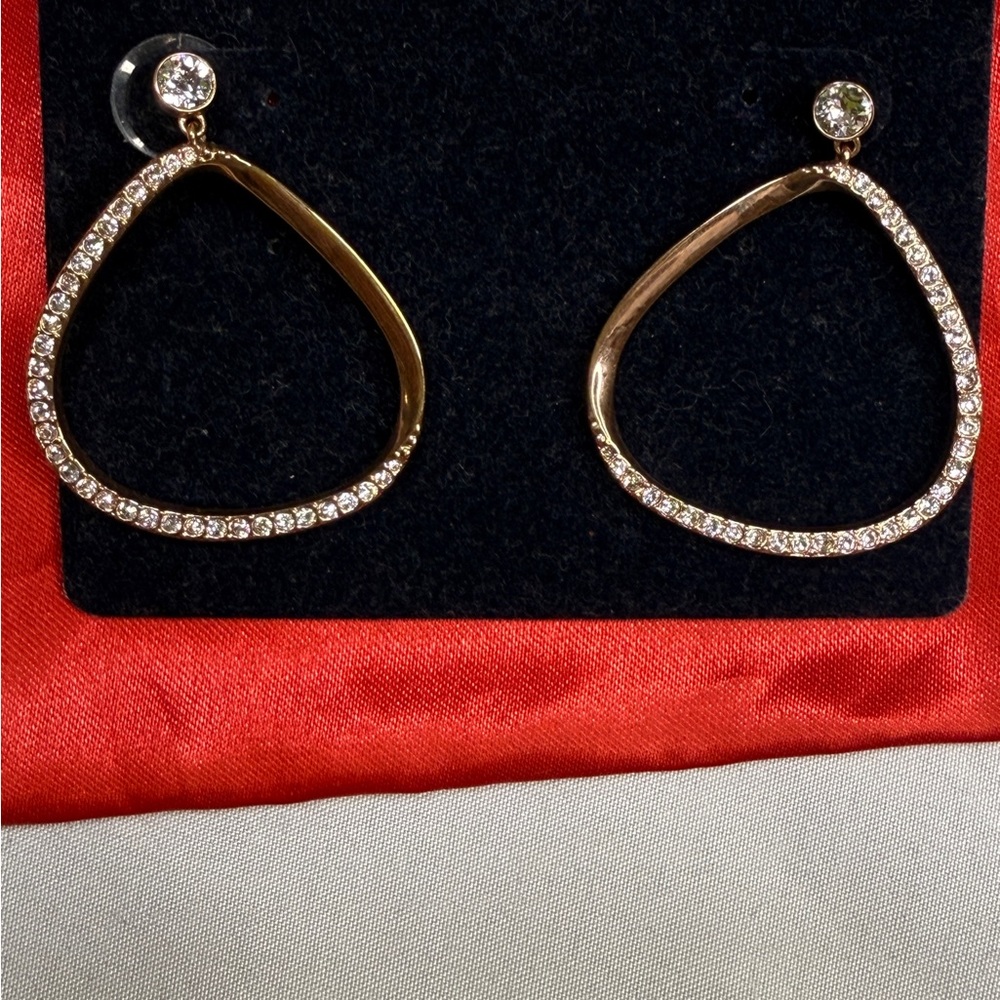 Swarovski Gaya Pierced Earrings Rose Gold-tone Tear Drops Excellent Condition - Picture 3 of 4